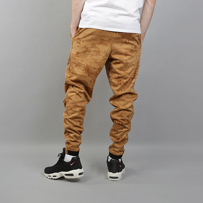 мужские коричневые брюки Nike Dri-FIT Kyrie Printed Basketball Trousers 890655-722 - цена, описание, фото 3